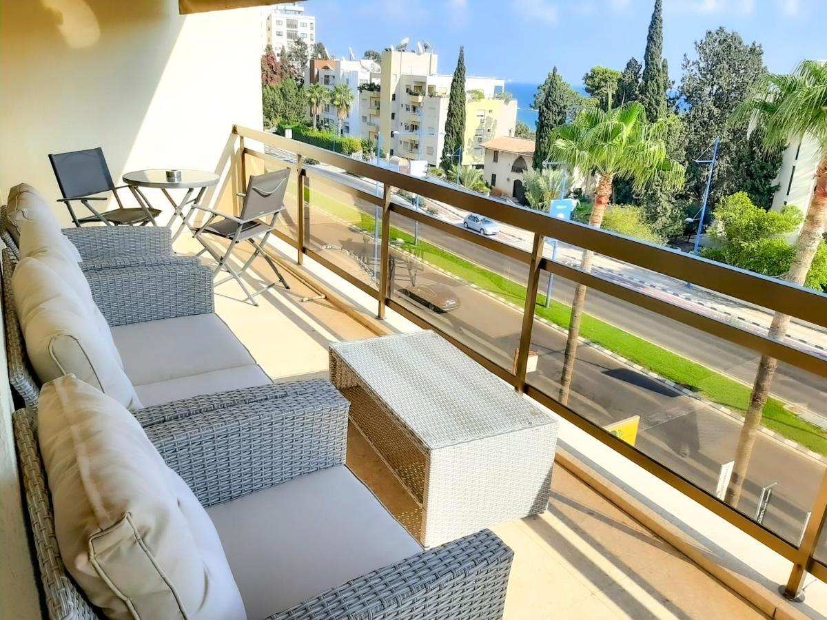 Appartement Samson Sea Breeze, 3Bed Sleeps 6, Free Wifi à Limassol Extérieur photo
