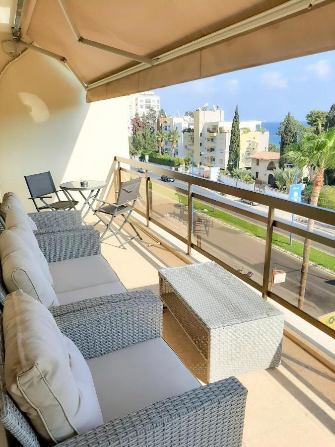 Appartement Samson Sea Breeze, 3Bed Sleeps 6, Free Wifi à Limassol Extérieur photo