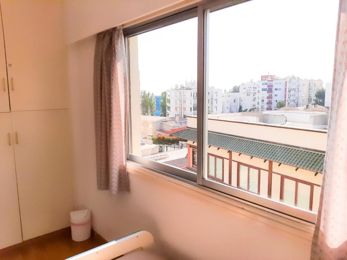 Appartement Samson Sea Breeze, 3Bed Sleeps 6, Free Wifi à Limassol Extérieur photo