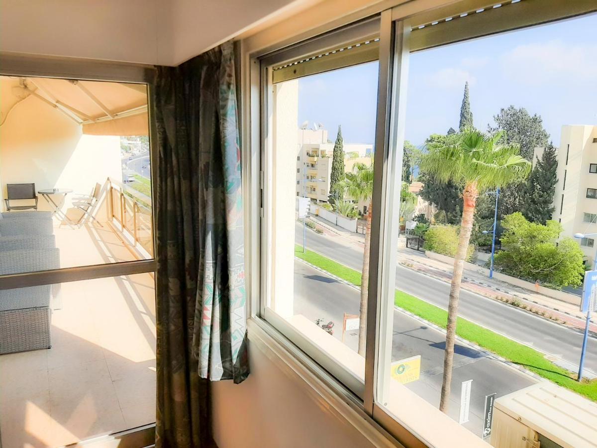 Appartement Samson Sea Breeze, 3Bed Sleeps 6, Free Wifi à Limassol Extérieur photo